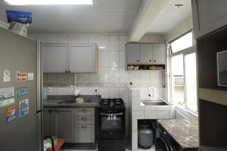 Apartamento à venda com 54m², 2 quartos e 1 vagaCozinha