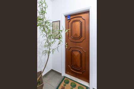 Apartamento para alugar com 174m², 3 quartos e 2 vagas Apartamento para alugar com 174m², 3 quartos e 2 vagasEntrada do Apartamento