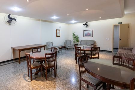 Apartamento para alugar com 174m², 3 quartos e 2 vagas Apartamento para alugar com 174m², 3 quartos e 2 vagasSalão de Festas