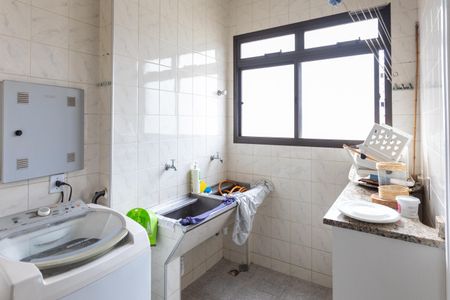 Apartamento para alugar com 174m², 3 quartos e 2 vagas Apartamento para alugar com 174m², 3 quartos e 2 vagasÁrea de Serviço