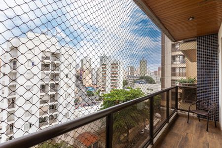 Apartamento para alugar com 174m², 3 quartos e 2 vagas Apartamento para alugar com 174m², 3 quartos e 2 vagasVista da Sacada da Suíte e da Sala