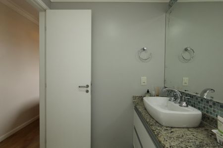 Apartamento à venda com 124m², 3 quartos e 2 vagasBanheiro Suíte