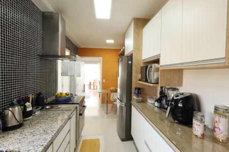 Apartamento à venda com 124m², 3 quartos e 2 vagasCozinha