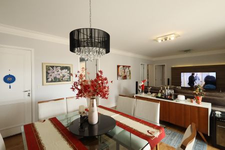 Apartamento à venda com 124m², 3 quartos e 2 vagasSala de Jantar