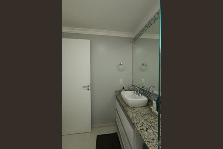 Apartamento à venda com 124m², 3 quartos e 2 vagasBanheiro Suíte