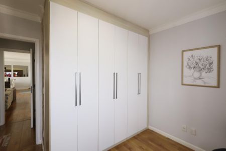 Apartamento à venda com 124m², 3 quartos e 2 vagasQuarto 3