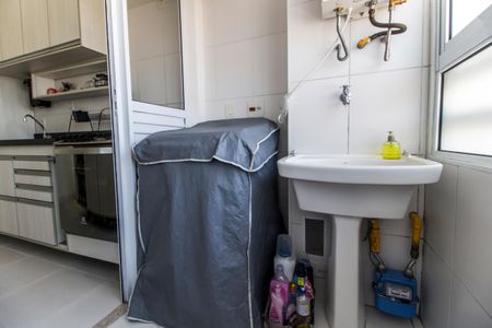 Apartamento à venda com 60m², 2 quartos e 1 vaga Apartamento à venda com 60m², 2 quartos e 1 vagaÁrea de Serviço