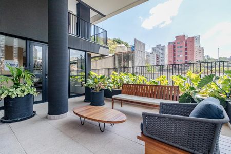 Apartamento para alugar com 33m², 1 quarto e 1 vagaÁrea comum - Coliving