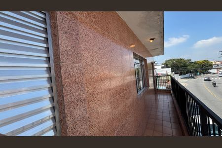 Casa para alugar com 200m², 5 quartos e 4 vagas Casa para alugar com 200m², 5 quartos e 4 vagasQuarto 2 Varanda