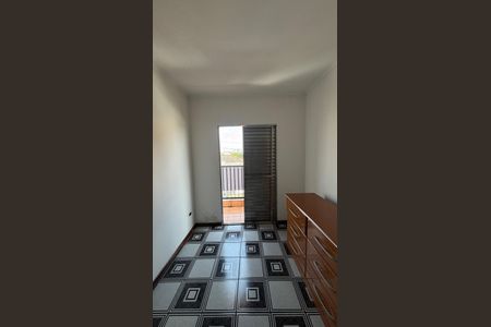 Casa para alugar com 200m², 5 quartos e 4 vagas Casa para alugar com 200m², 5 quartos e 4 vagasQuarto 2