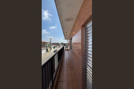 Casa para alugar com 200m², 5 quartos e 4 vagas Casa para alugar com 200m², 5 quartos e 4 vagasQuarto 2 Varanda