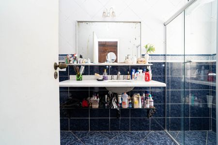 Apartamento à venda com 121m², 2 quartos e sem vagaBanheiro