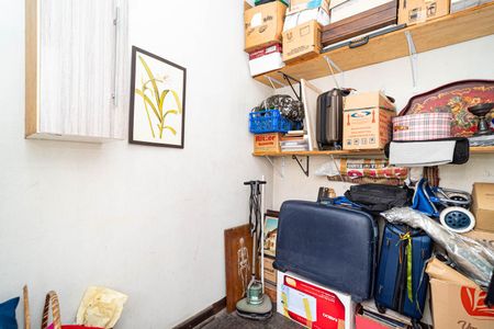 Apartamento à venda com 121m², 2 quartos e sem vagaQuarto de Serviço