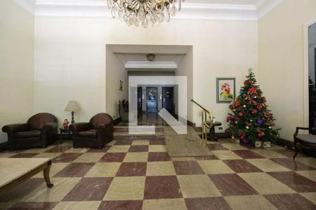 Apartamento à venda com 121m², 2 quartos e sem vagaHall de entrada