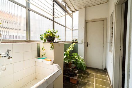 Apartamento à venda com 121m², 2 quartos e sem vagaÁrea de Serviço