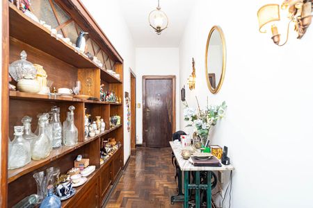 Apartamento à venda com 121m², 2 quartos e sem vagaSala