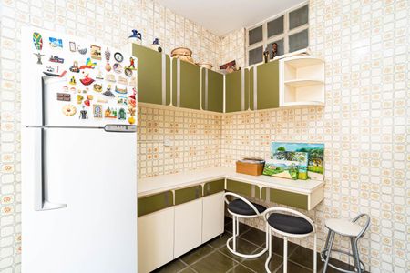 Apartamento à venda com 121m², 2 quartos e sem vagaCozinha