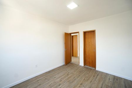 Apartamento para alugar com 72m², 2 quartos e sem vaga Apartamento para alugar com 72m², 2 quartos e sem vagaQuarto