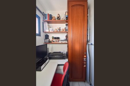 Apartamento à venda com 230m², 3 quartos e 3 vagasEscritório