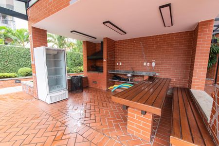 Apartamento à venda com 230m², 3 quartos e 3 vagasÁrea comum - Churrasqueira