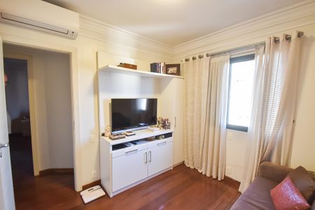 Apartamento à venda com 230m², 3 quartos e 3 vagasQuarto 2