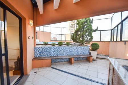 Apartamento à venda com 230m², 3 quartos e 3 vagasChurrasqueira cobertura