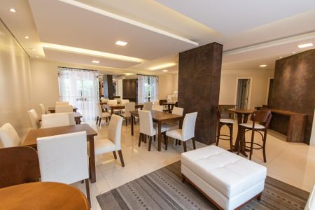 Apartamento à venda com 230m², 3 quartos e 3 vagasÁrea comum - Salão de festas