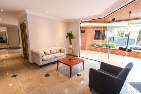 Apartamento à venda com 230m², 3 quartos e 3 vagasHall social