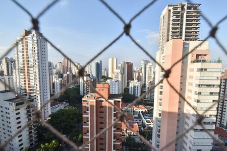 Apartamento à venda com 230m², 3 quartos e 3 vagasVaranda da sala