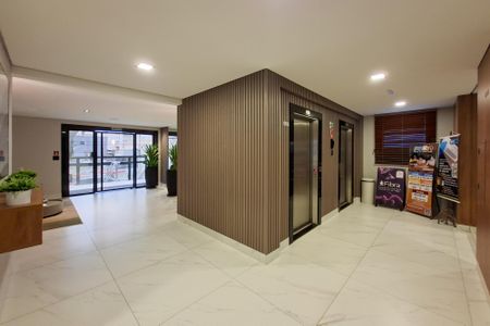 Apartamento para alugar com 85m², 2 quartos e 1 vagaHall social