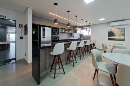 Apartamento para alugar com 85m², 2 quartos e 1 vagaÁrea comum - Salão de festas