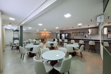 Apartamento para alugar com 85m², 2 quartos e 1 vagaÁrea comum - Salão de festas