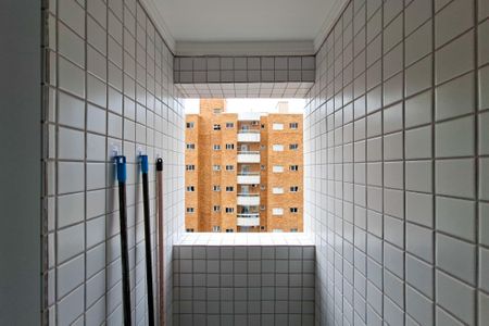 Apartamento para alugar com 85m², 2 quartos e 1 vagaÁrea de Serviço