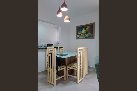 Apartamento para alugar com 85m², 2 quartos e 1 vagaSala