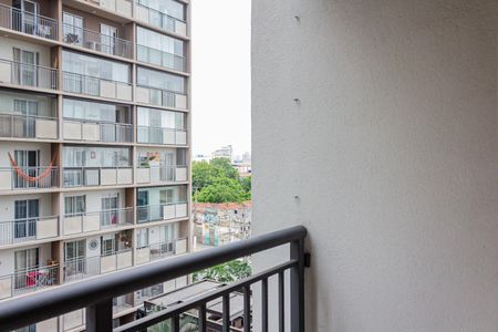 Apartamento à venda com 38m², 1 quarto e sem vagaVaranda da Suíte