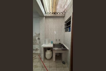 Casa à venda com 109m², 3 quartos e 2 vagas Casa à venda com 109m², 3 quartos e 2 vagasÁrea de Serviço