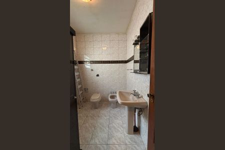 Casa à venda com 109m², 3 quartos e 2 vagas Casa à venda com 109m², 3 quartos e 2 vagasBanheiro