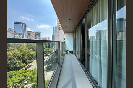 Studio para alugar com 50m², 1 quarto e 1 vaga Studio para alugar com 50m², 1 quarto e 1 vagaVaranda