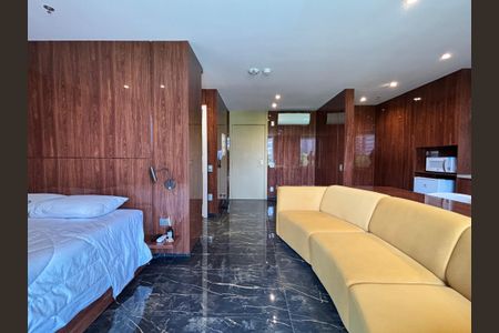 Studio para alugar com 50m², 1 quarto e 1 vaga Studio para alugar com 50m², 1 quarto e 1 vagaStudio