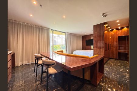 Studio para alugar com 50m², 1 quarto e 1 vaga Studio para alugar com 50m², 1 quarto e 1 vagaStudio