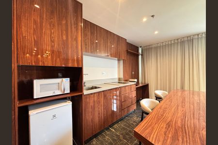 Studio para alugar com 50m², 1 quarto e 1 vaga Studio para alugar com 50m², 1 quarto e 1 vagaStudio