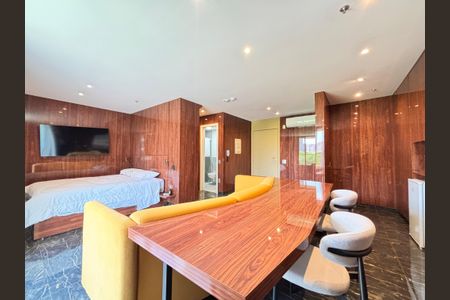 Studio para alugar com 50m², 1 quarto e 1 vaga Studio para alugar com 50m², 1 quarto e 1 vagaStudio