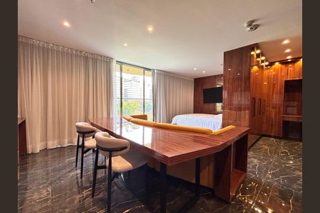 Studio para alugar com 50m², 1 quarto e 1 vaga Studio para alugar com 50m², 1 quarto e 1 vagaStudio