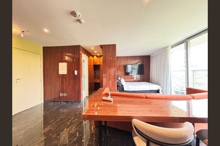 Studio para alugar com 50m², 1 quarto e 1 vaga Studio para alugar com 50m², 1 quarto e 1 vagaStudio