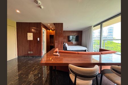 Studio para alugar com 50m², 1 quarto e 1 vaga Studio para alugar com 50m², 1 quarto e 1 vagaStudio