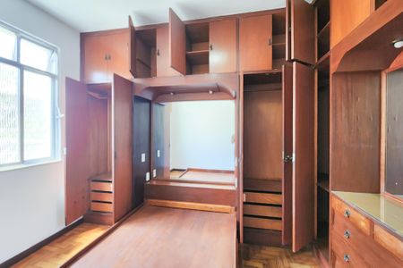 Apartamento à venda com 70m², 2 quartos e sem vagaQuarto 2