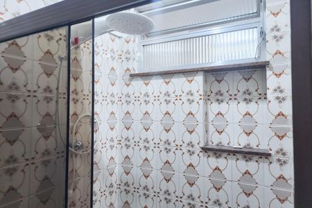 Apartamento à venda com 70m², 2 quartos e sem vagaBanheiro 