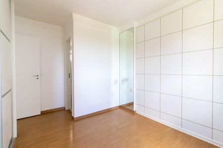 Suite de apartamento para alugar com 3 quartos, 98m² em Mansões Santo Antônio, Campinas