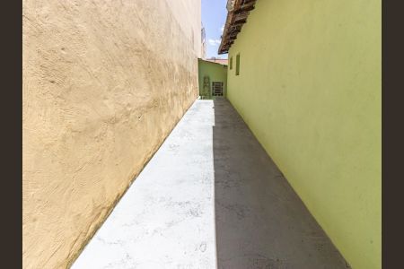 Casa para alugar com 80m², 1 quarto e sem vagaÁrea de Serviço e Garagem