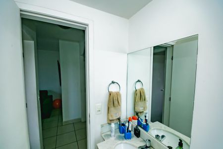 Apartamento à venda com 70m², 2 quartos e 1 vagaBanheiro Social